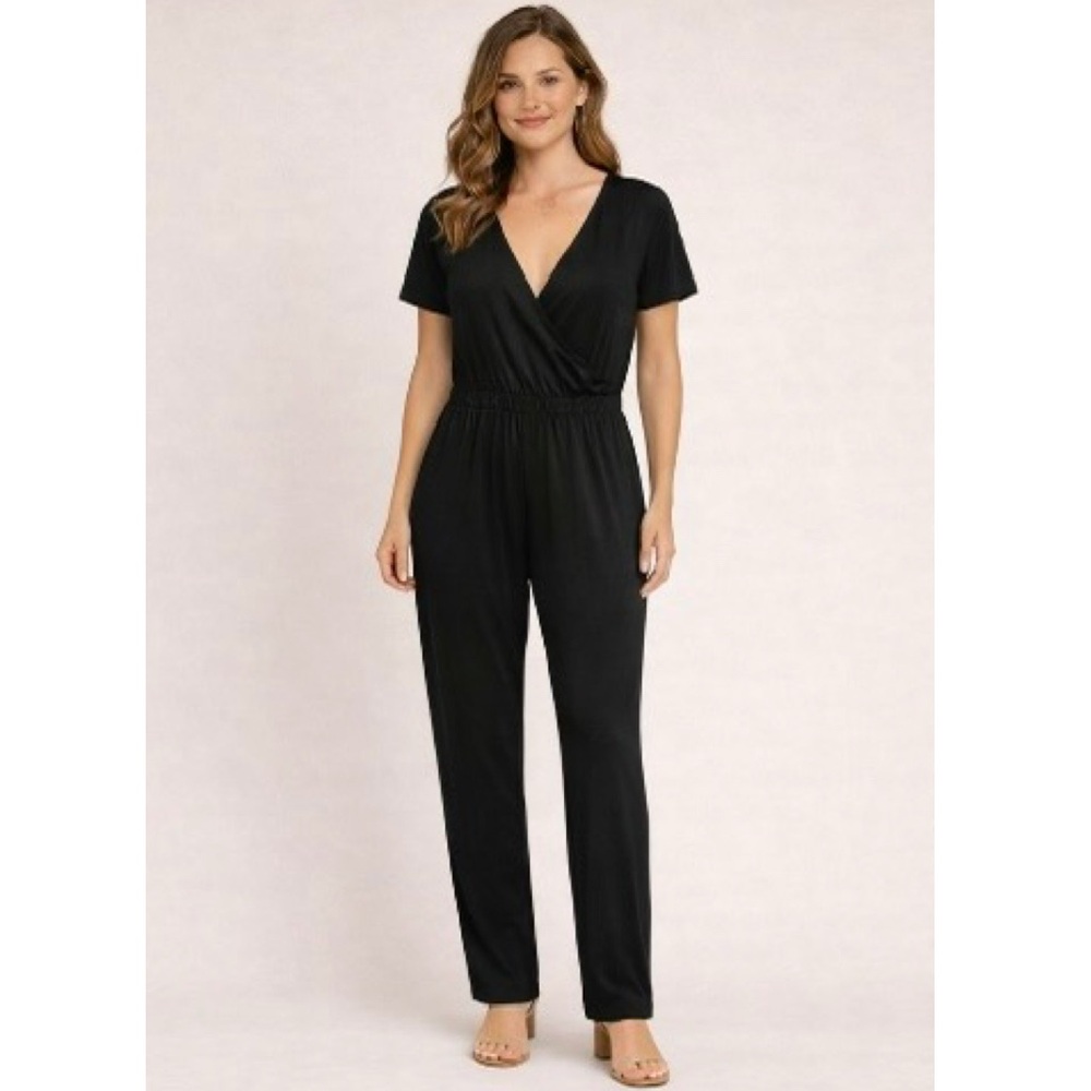 🍋 Trovare Black Surplice V-Neck Elastic Waist Jumpsuit NWT L